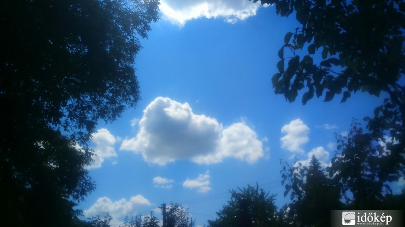 Észlelési fényképek