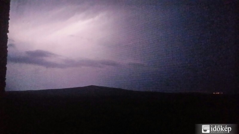 Észlelési fényképek