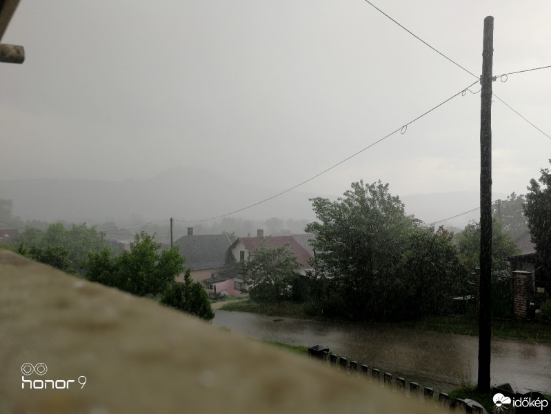 Észlelési fényképek