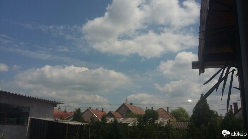 Észlelési fényképek