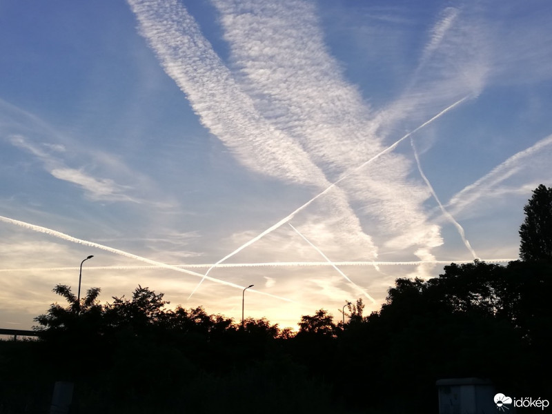 Észlelési fényképek