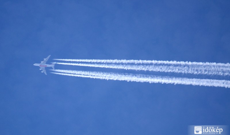 Emirates Airbus A380-861