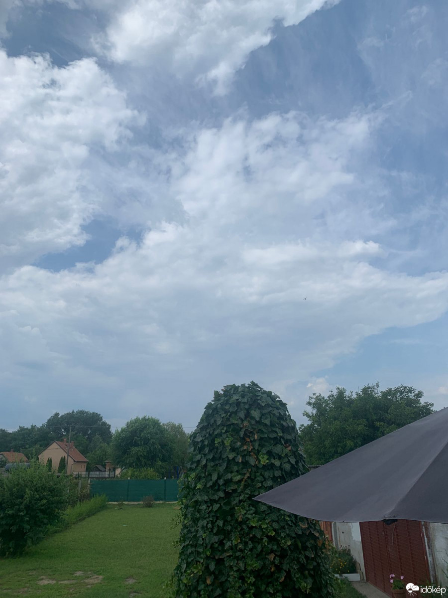 Észlelési fényképek