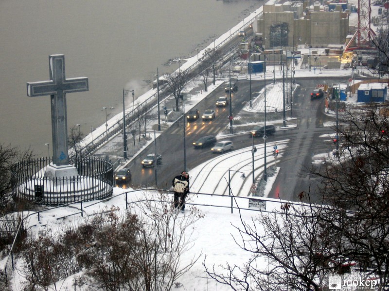 Tél Budapesten