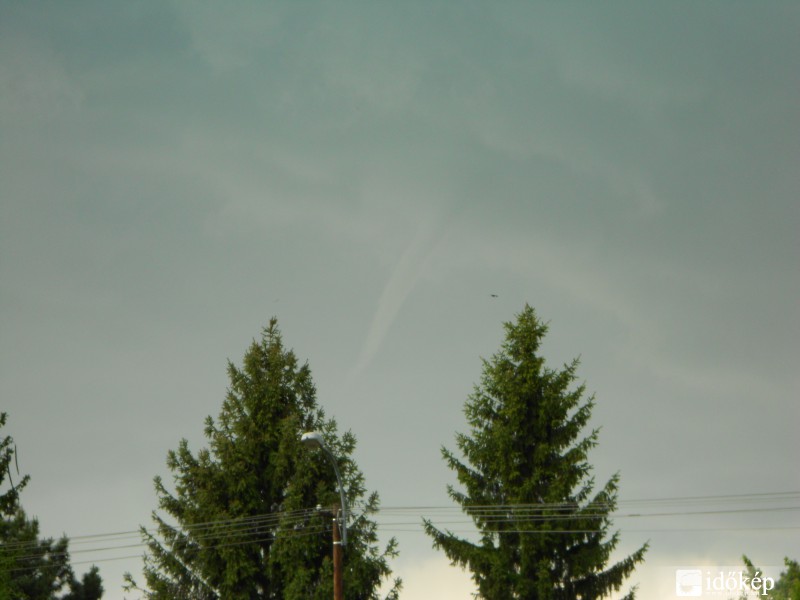 Tuba Balatonkeneséről