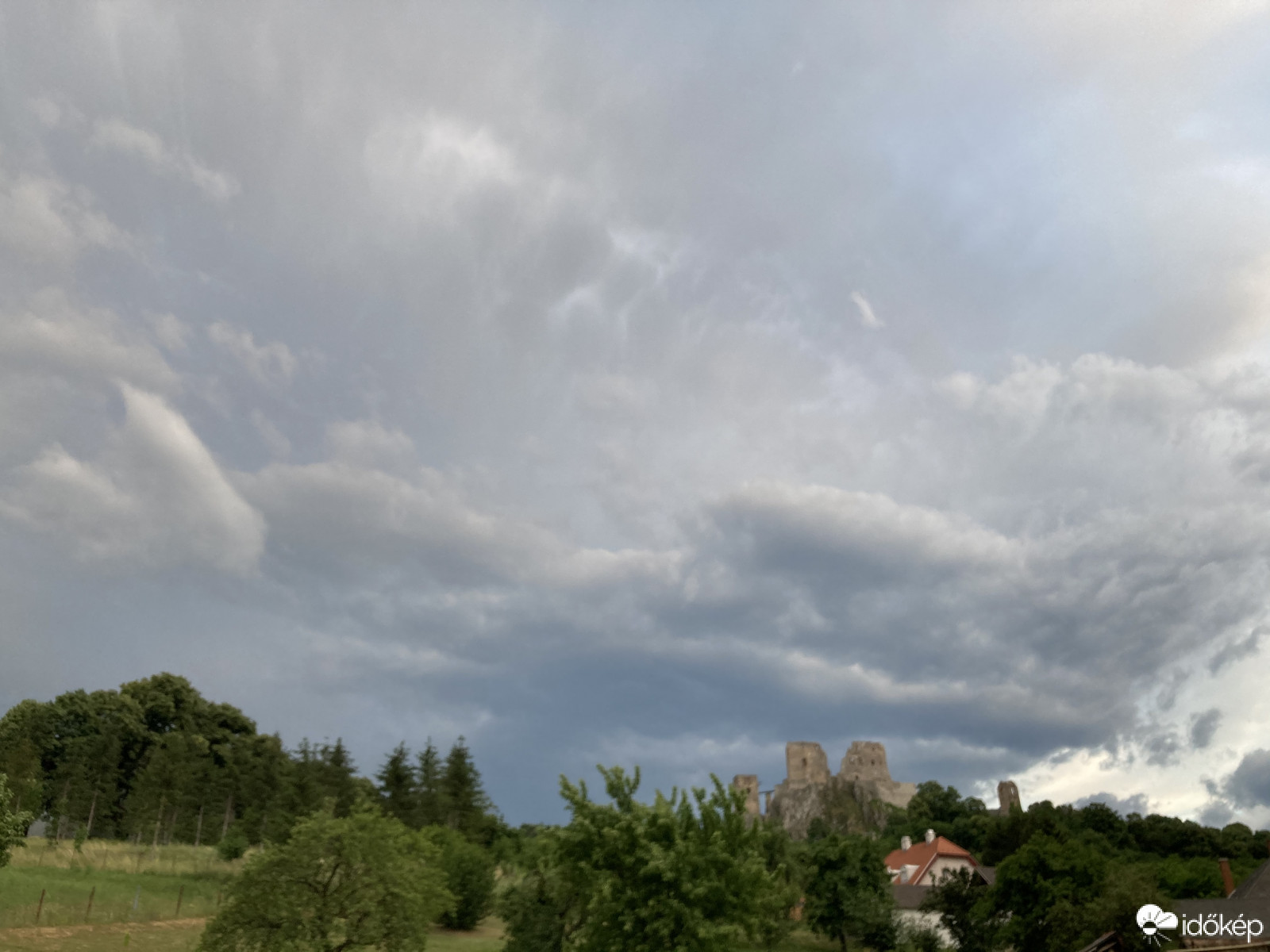 Észlelési fényképek