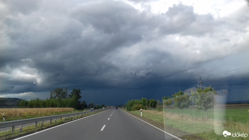 Észlelési fényképek