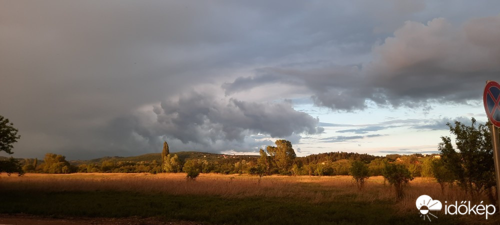Észlelési fényképek