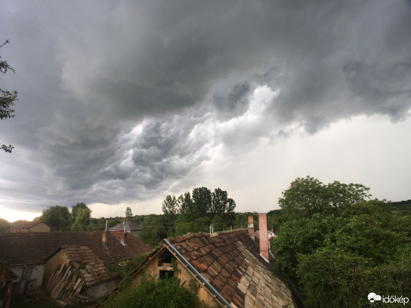 Észlelési fényképek