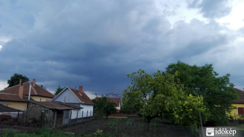 Észlelési fényképek