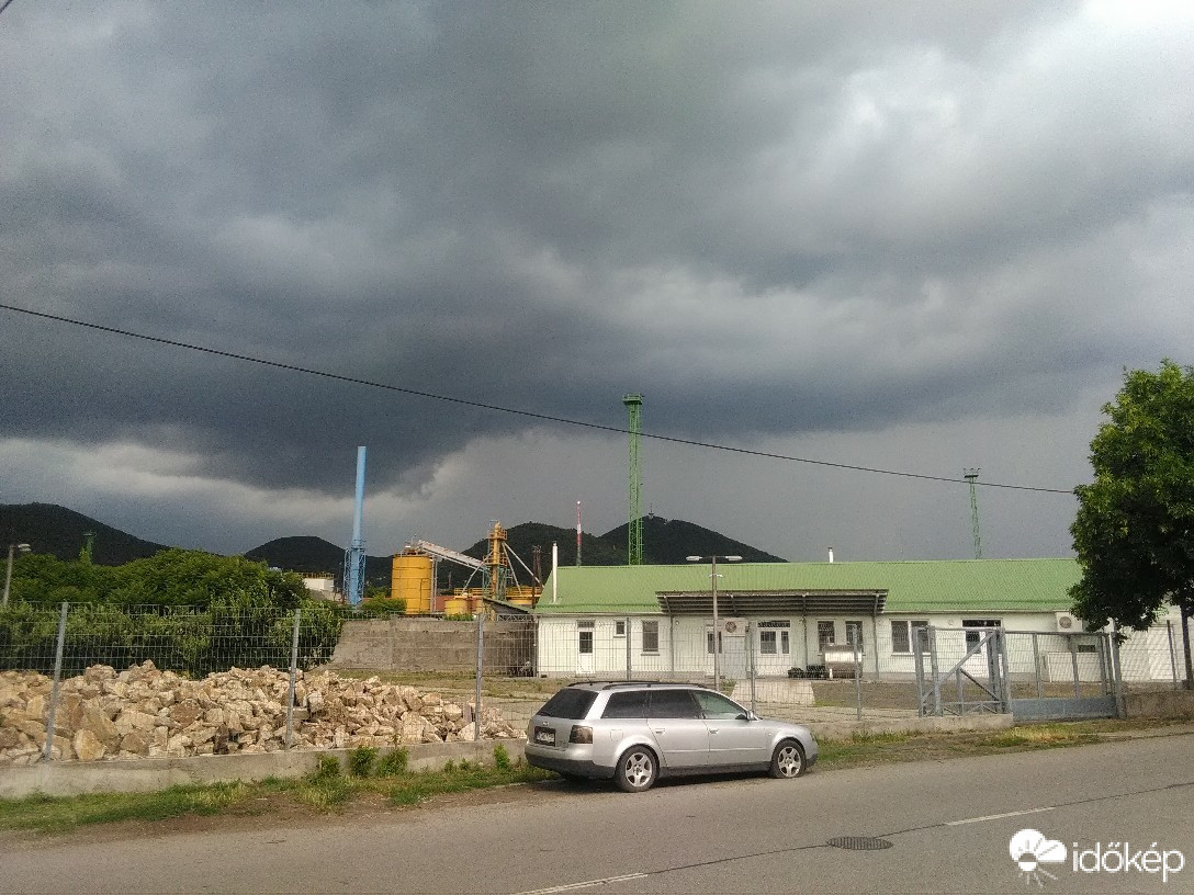 Észlelési fényképek