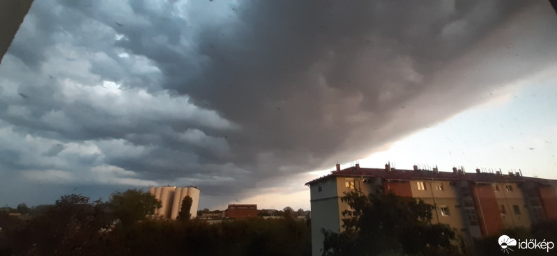 Észlelési fényképek