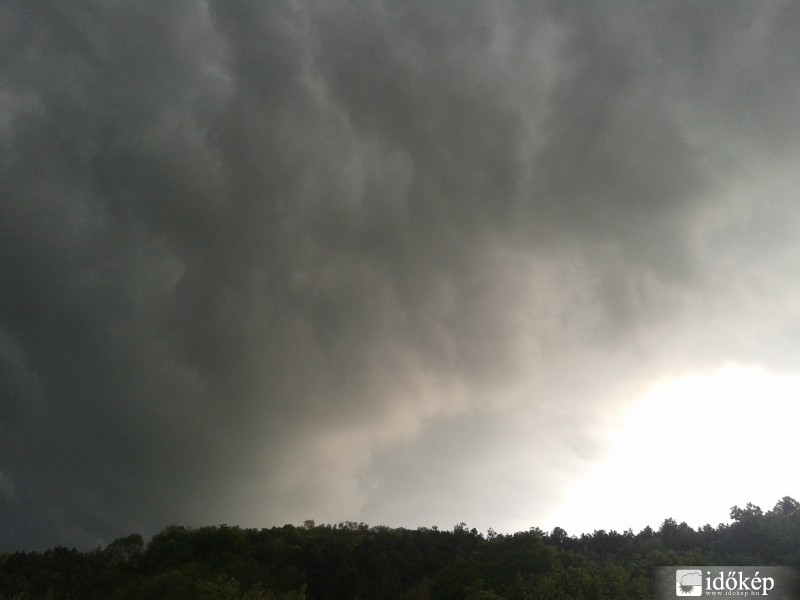 Észlelési fényképek