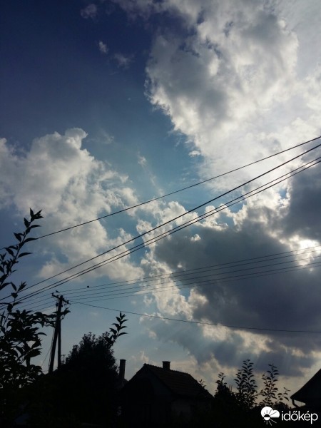 Észlelési fényképek