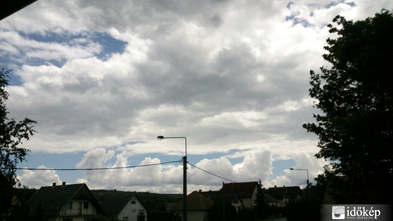 Észlelési fényképek