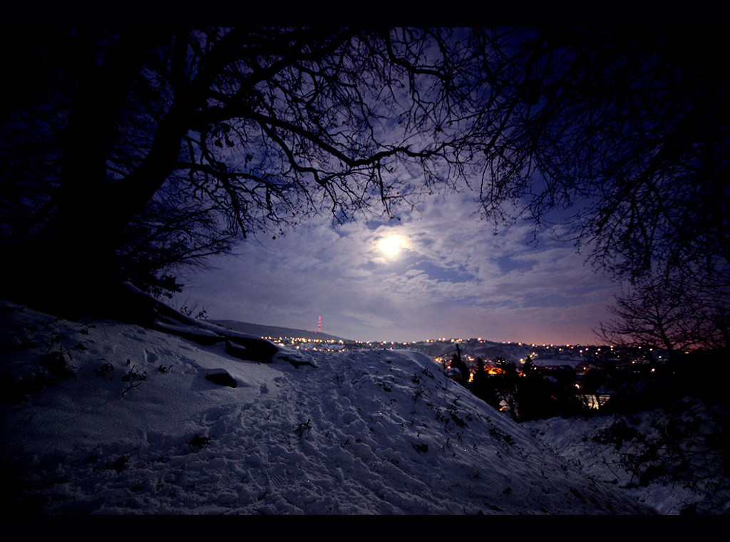 Egyszer volt, hol nem volt ....