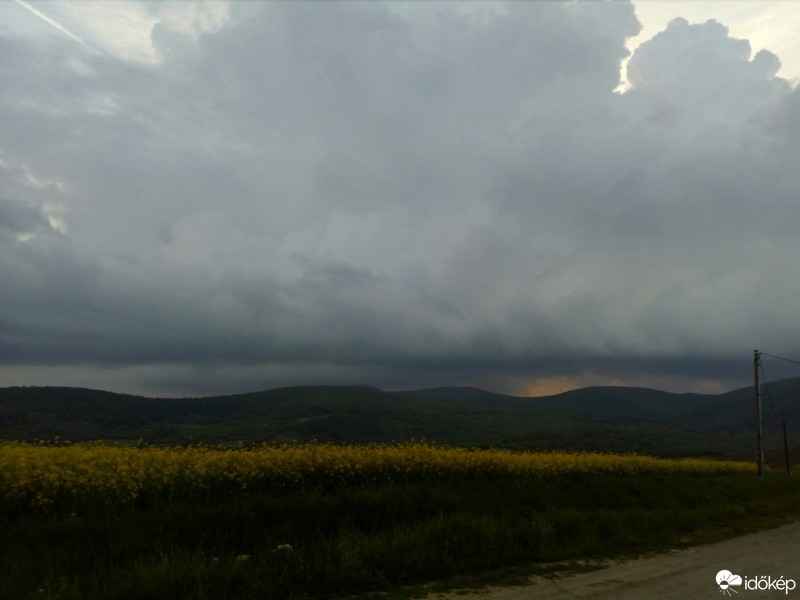 Észlelési fényképek