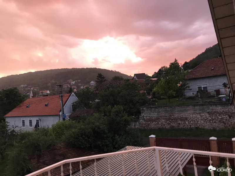 Észlelési fényképek