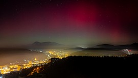 Sarki fény Salgótarján égboltján II.