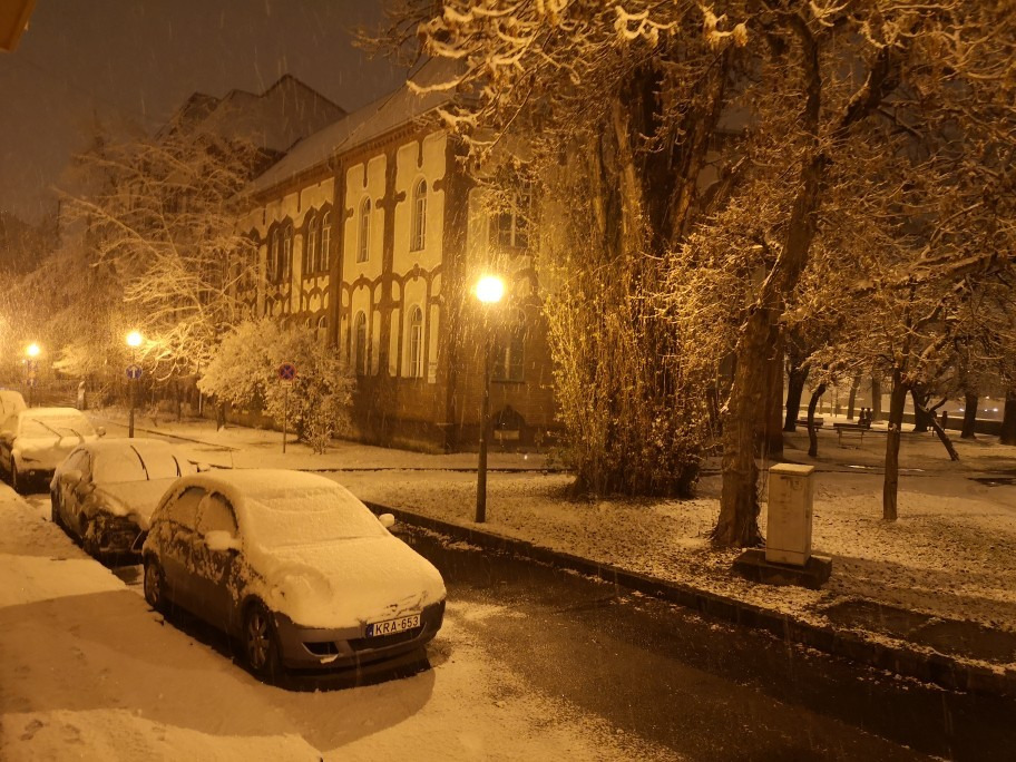 Észlelési fényképek