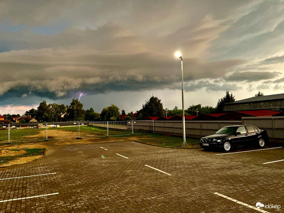 Észlelési fényképek