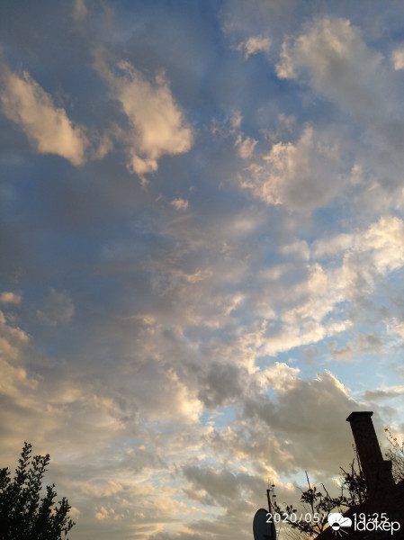 Észlelési fényképek