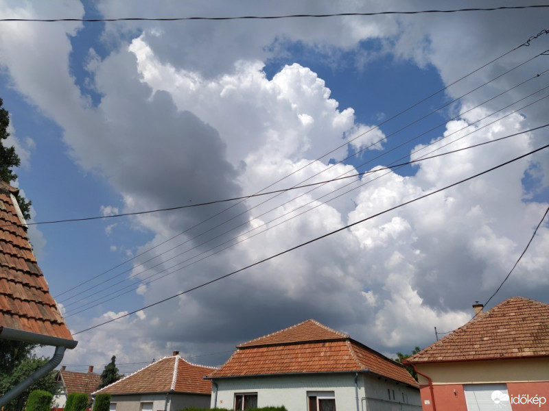 Észlelési fényképek