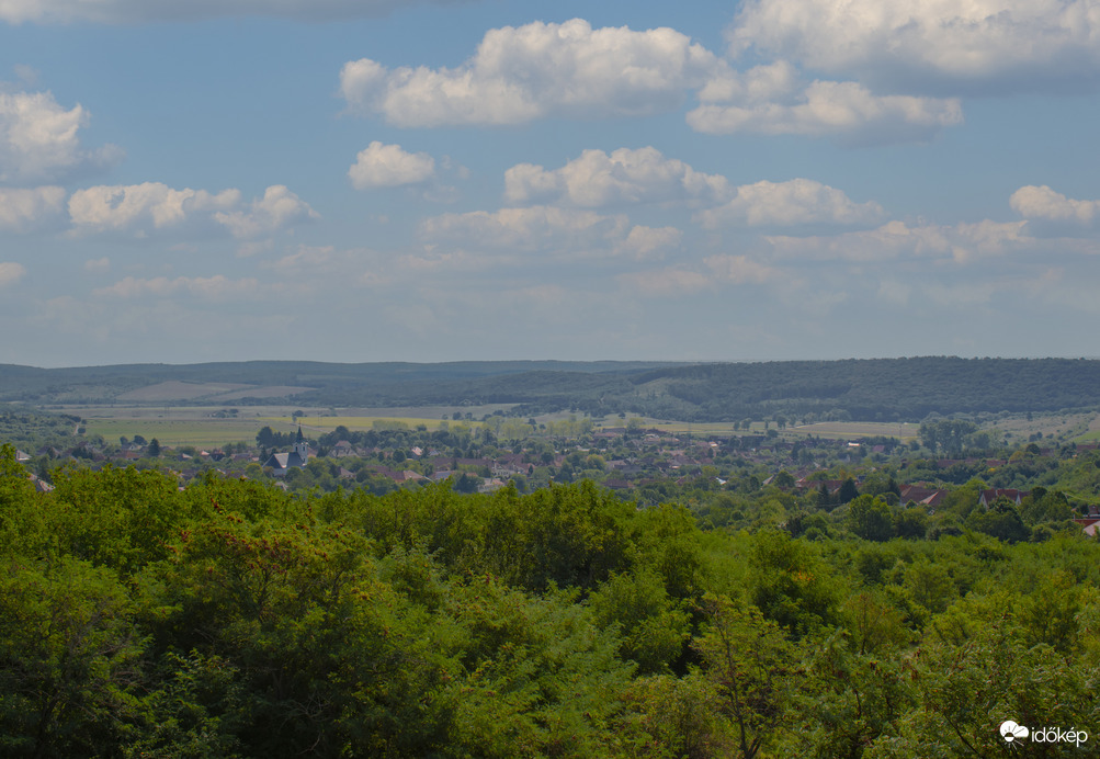 Szent Korona-kilátó panoráma