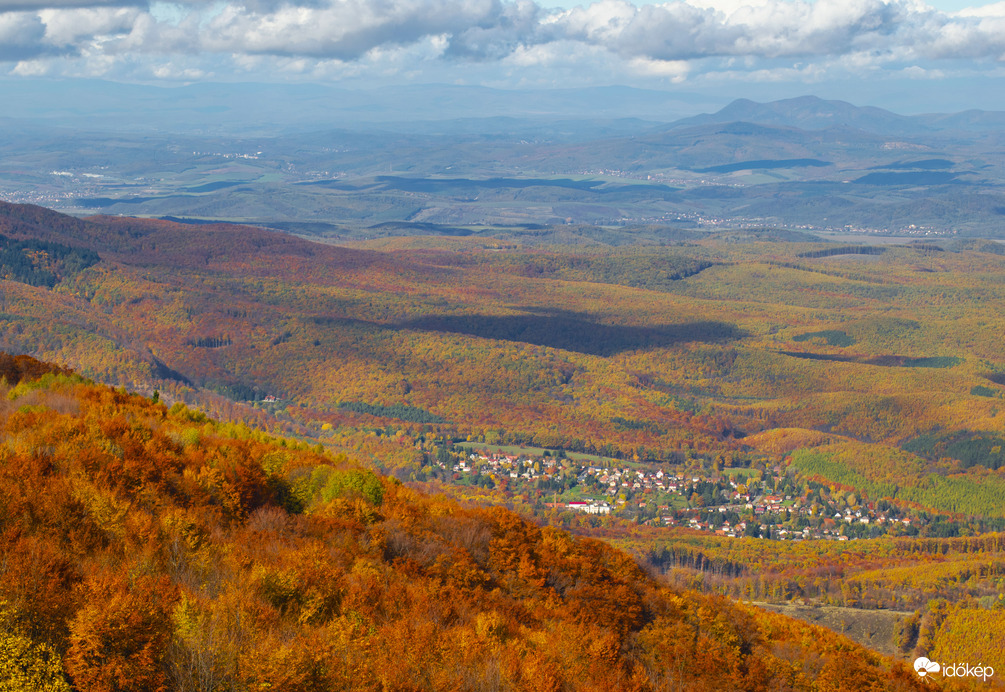 Őszi panoráma a Kékestetőről
