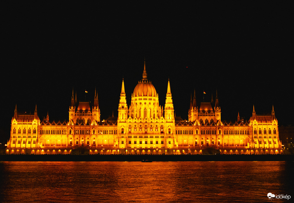 Budapest arany fényei