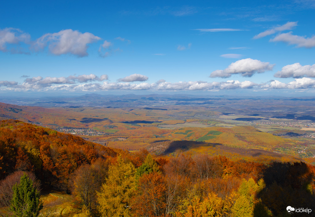 Őszi panoráma a Kékestetőről