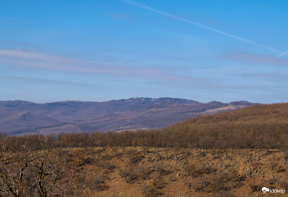 Napsütéses Eremény-tető