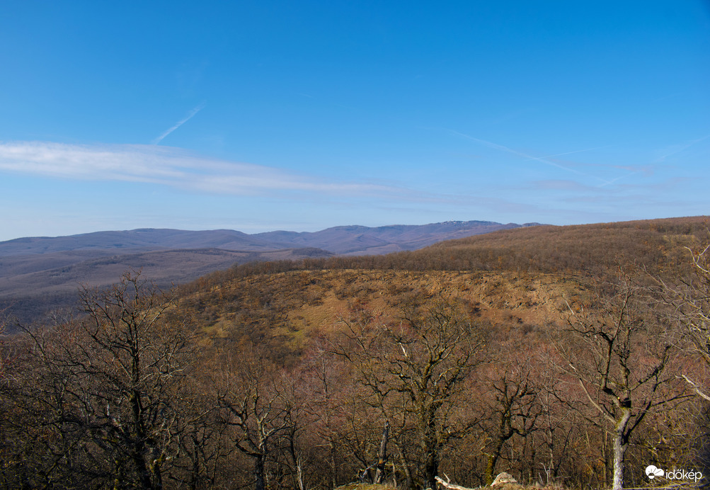 Napsütéses Eremény-tető