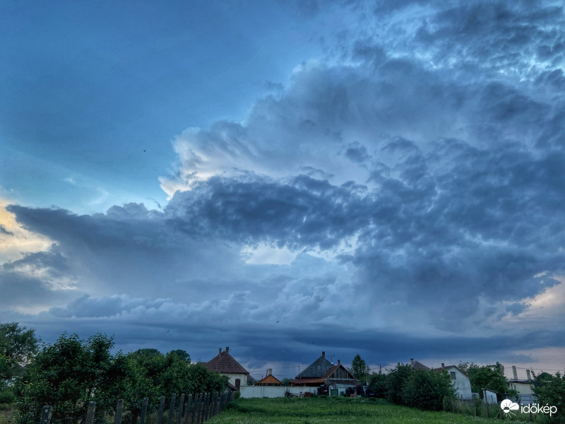 Észlelési fényképek