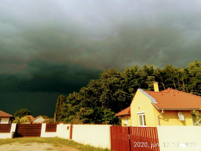 Észlelési fényképek