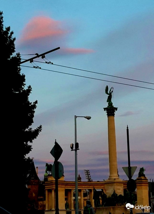 Gábriel fölött az ég 