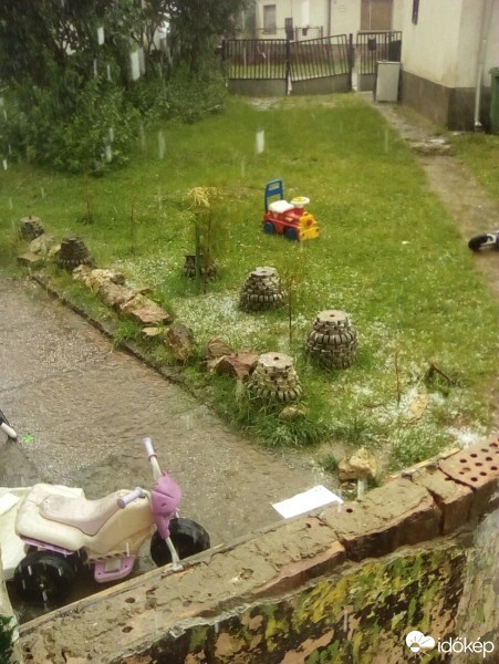 Észlelési fényképek