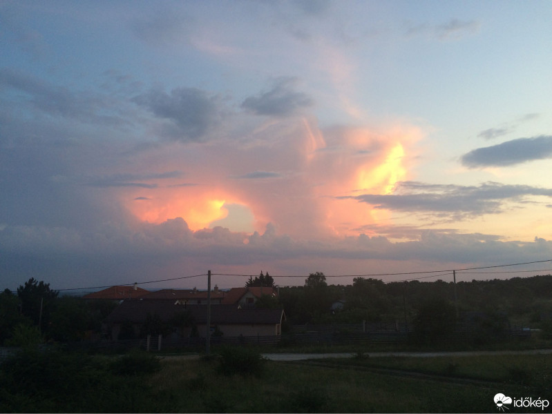 Észlelési fényképek