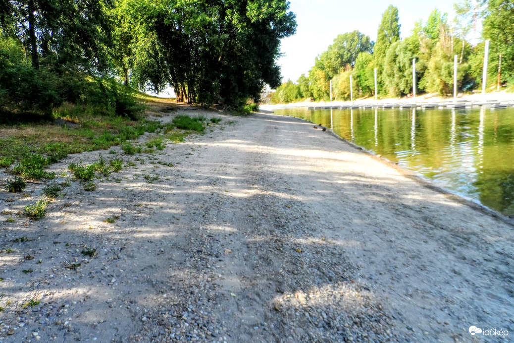 alacsony vízállás a Dunán
