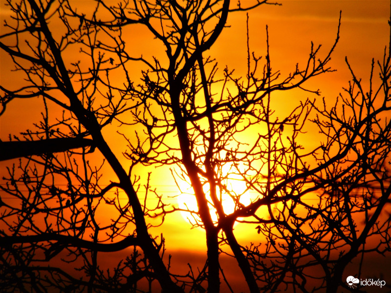 Novemberi naplemente