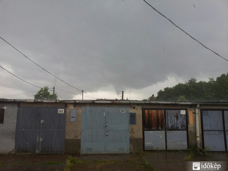 Észlelési fényképek