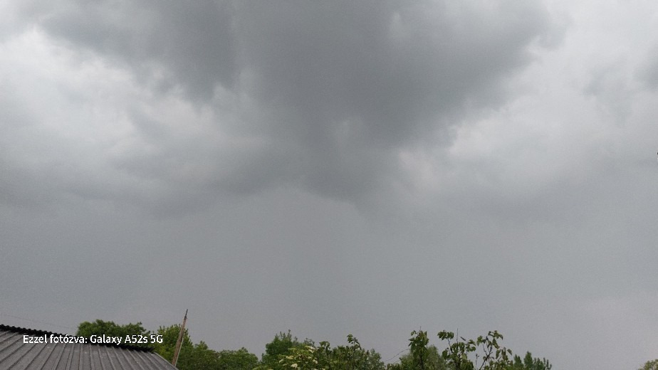 Észlelési fényképek