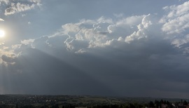 Érkezőben