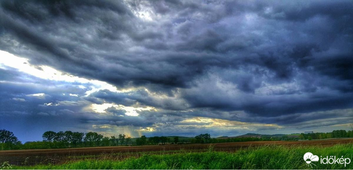 Észlelési fényképek