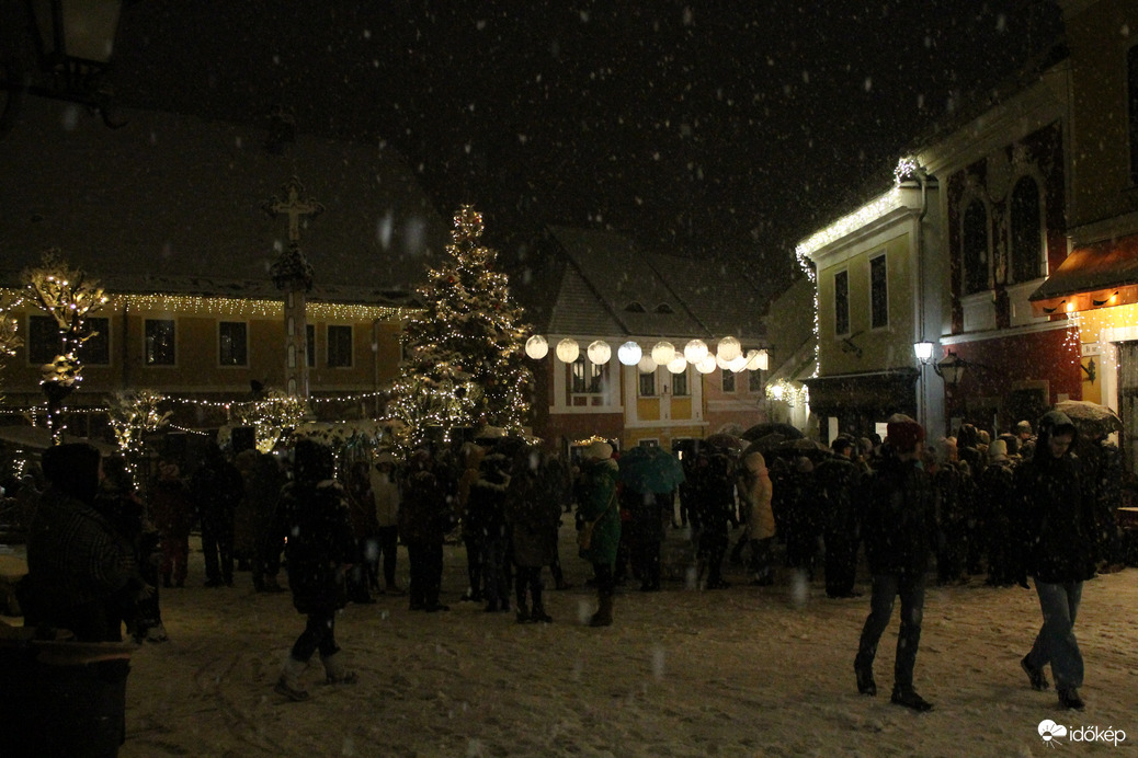 Szentendre, Adventi gyertyagyújtás