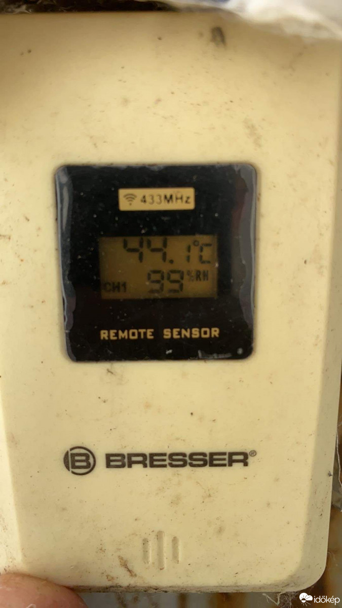 Észlelési fényképek