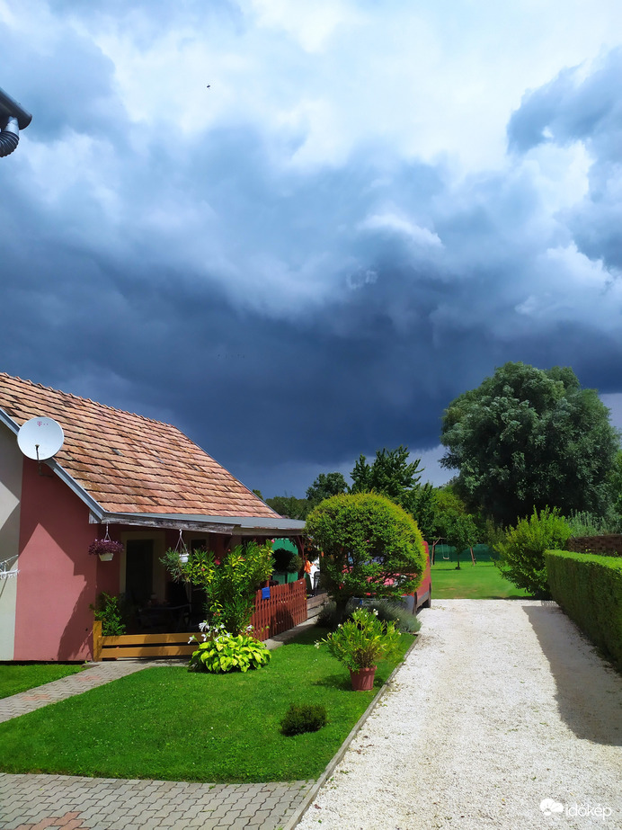 Észlelési fényképek