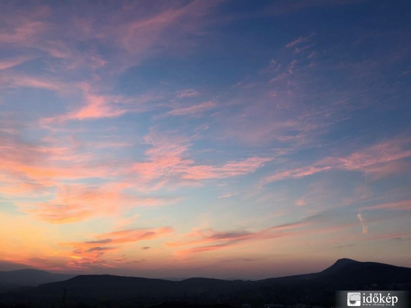 Észlelési fényképek