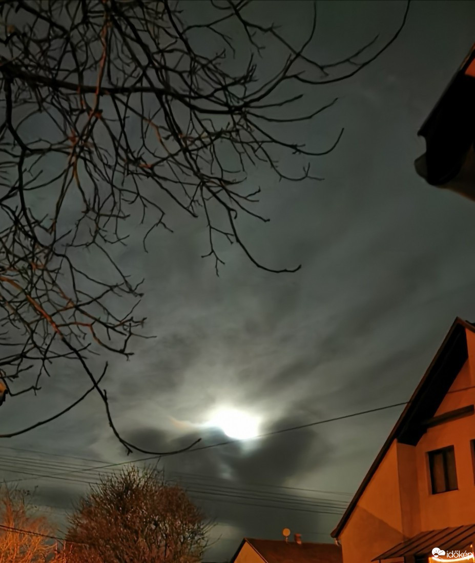 Észlelési fényképek