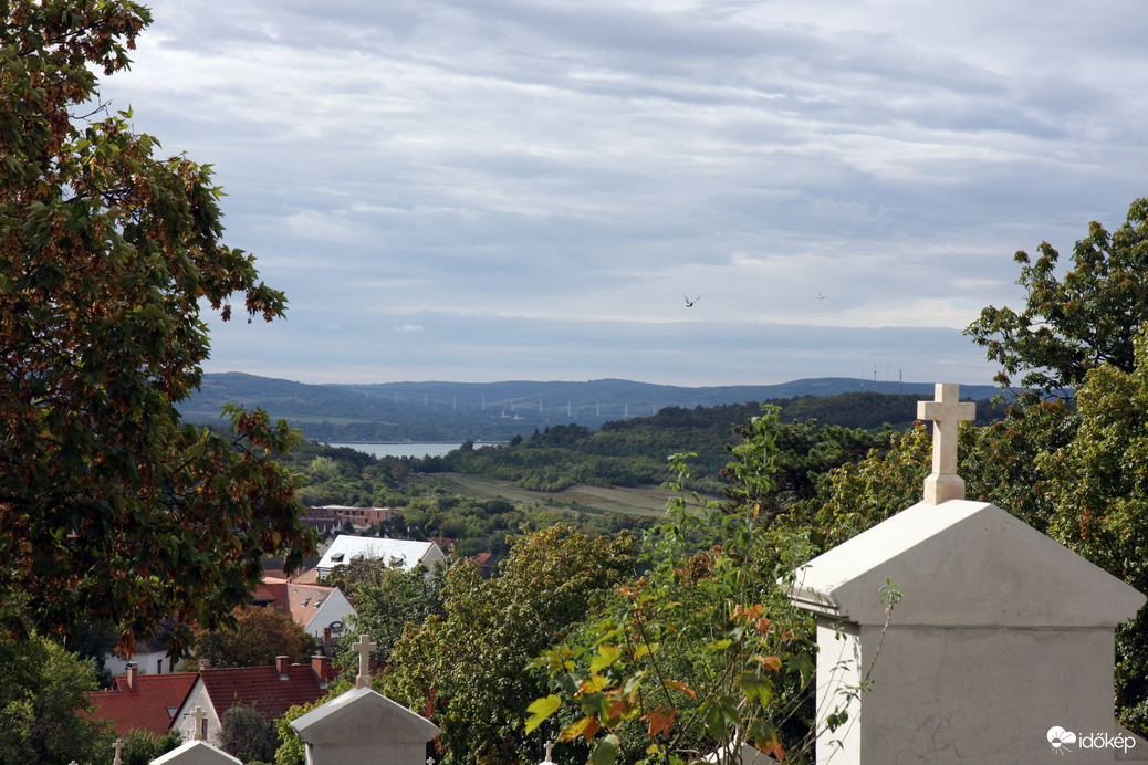 Völgyhíd a tihanyi kálváriáról